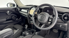 MINI Hatchback 2.0 Cooper S Classic 3dr Auto Petrol Hatchback